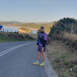 Diesmal klappt es mit dem Trampen erst später - kleiner Abendspaziergang.