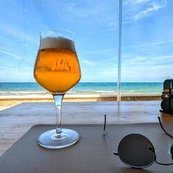 2 Bier+4 Garnelen = 24 €