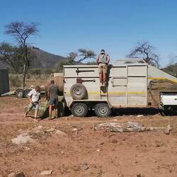 Der Kleine darf zuerst raus