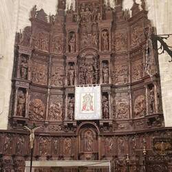 Der riesige Altar in der Catedrale von C.