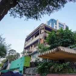 Evacuation of Saigon Building