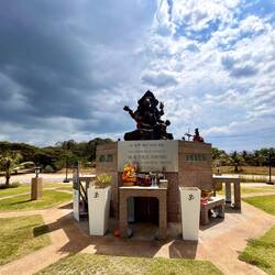 Ganesha Quay Hiernach hat es tatsächlich 5 Minuten geregnet 🌧️