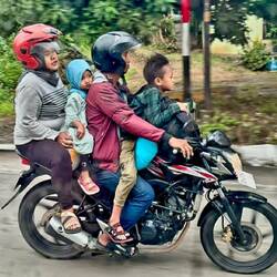 Family outing, a common site.