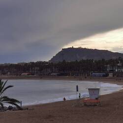 Die Wolken haben offenbar Respekt vor dem Berg 🤔