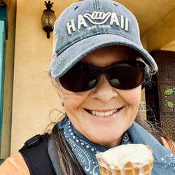 Bananch mac crunch, macadamias and toffee chunks. Oh yeah!!