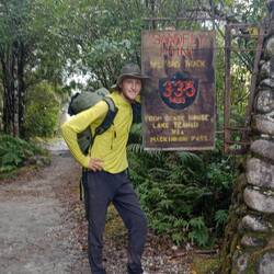 so many Sand Flies! I made it in time meeting an australian couple who actually booked the last one