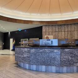 Der größte Teil vom Kurhaus ist wegen Renovierung geschlossen.