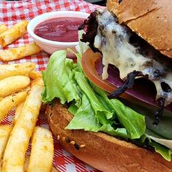 Amazing beetroot Burger 🍔😋💜