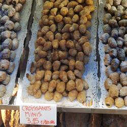 Habt ihr schon Mal so kleine Croissants gesehen?