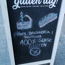 Gluten Tag. 😂 - das Wortspiel verstehen bestimmt nicht viele Spanier.