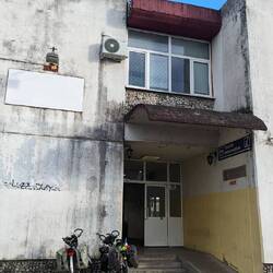 Bienvenue à la gare centrale de la capitale du Monténégro !