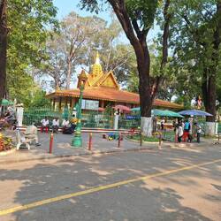 Preah Ang Chek Preah Ang Chorm Shrine