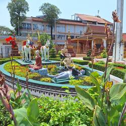 Similarly to Thailand, the cholera epidemics and vultures in the mid 1800s are not forgotten