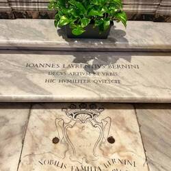 Berninis Dopplegrab (Gian Lorenzo & Papa Pietro, der nicht mal erwähnt ist)