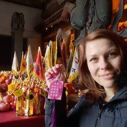 In einem der vielen Tempel kann man für eine glückliche Zukunft beten