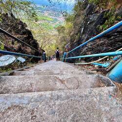 Das war so steil und dann auch noch sehr hohe Stufen 😎