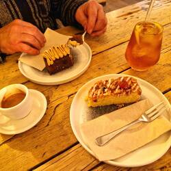 The Jaunty Goat with peach iced tea; sweet but refreshing