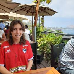 Alexa bravely sporting the cusco jersey in lima :)