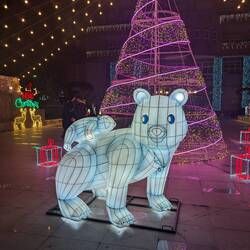 Christmas was a surprisingly big deal in Taiwan. I quite liked this display.
