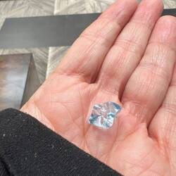 A huge blue diamond I found in the mall on the floor. I'll can upgrade my renovation now. lol