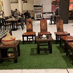 Hier gab's natürlich äthiopischen Kaffee