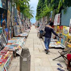 Countless pictures of artists on the way to the beach