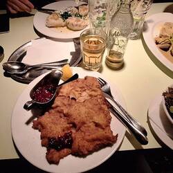 Wiener Schnitzel - ein Muss, wenn man hier ist. :)
