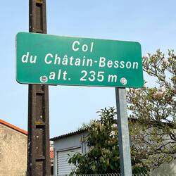 Wie genial die Passhöhe von 235Hm