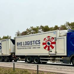 Ich liebe diese langen Züge hier im Norden.