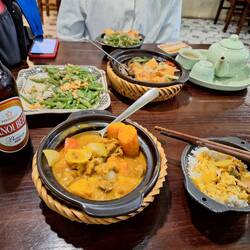 Nice lunch at The MET, tea served with small mung bean cake