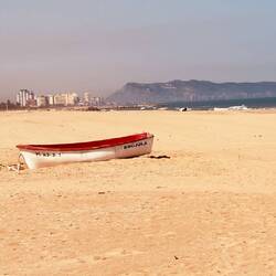 Menschenleere Strände, angenehme Temperaturen...