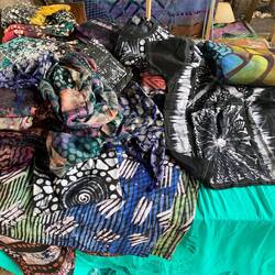 Zum Kauf angeboten: 4,5 m Handarbeit für 17 €