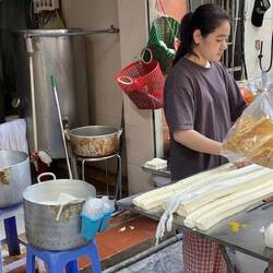 Family tofu making business open to the street