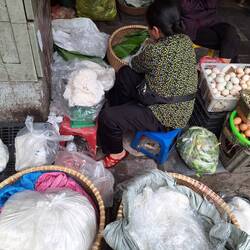 We bought 2 kinds of rice noodles