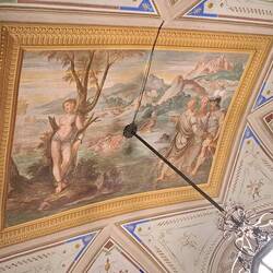 Trovato aperto, una sera...