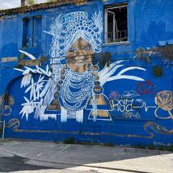 Streetart in einem Viertel nahe es Bahnhofs