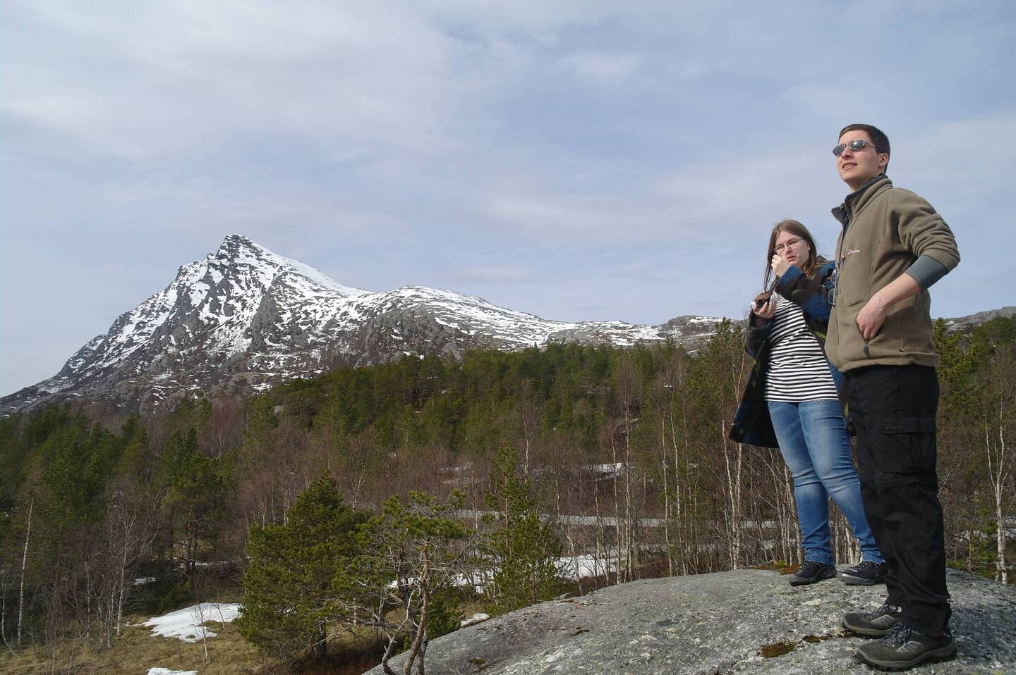 Taking in the view on Steigtind