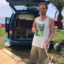 Am Auto rumgewerkelt