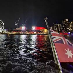 City Hopper mal anders, mit der " Free Ferry" schnell unterwegs