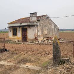 Now this would be a quiet place.