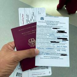 Even on emmigration I had to fill out an immigration form 🤔