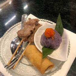 Brunch hors d'oeuvres at our hotel, the Akara Bangkok.