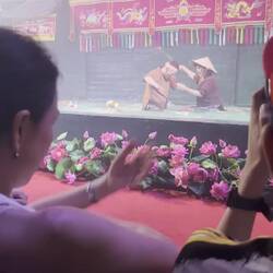 Traditionell: Wasser Figuren Theater