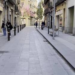 Fahrradweg durch Girona