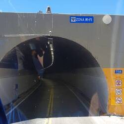 Hauptsache im Tunnel gibt's WLAN!