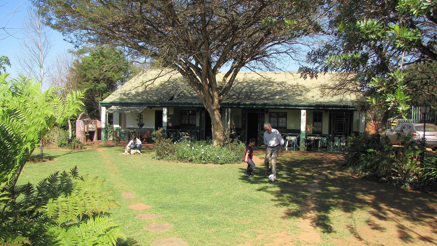 We stayed at the Berlyn Peacock Tavern, owned by the eccentric Louie.