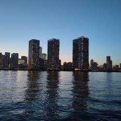 Toyosu Roku-chome Park 豊洲六丁目公園