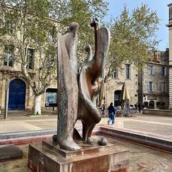 Place du Marche aux Fleurs
