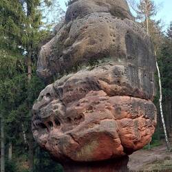 ....die verrücktesten Felsformationen!