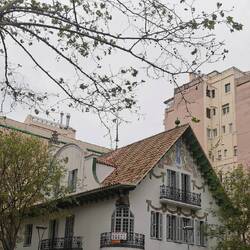 Wieder eine andere Art von Haus!